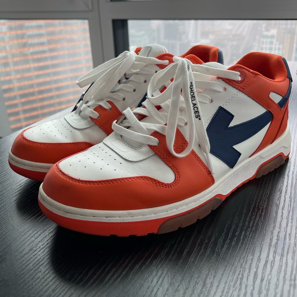 OFF-WHITE Out-of-Office Sneaker